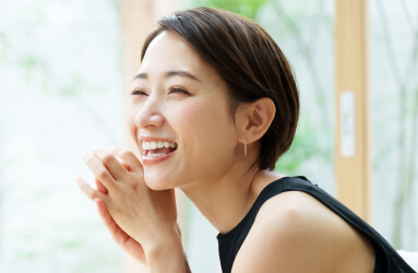 歯がきれいな女性